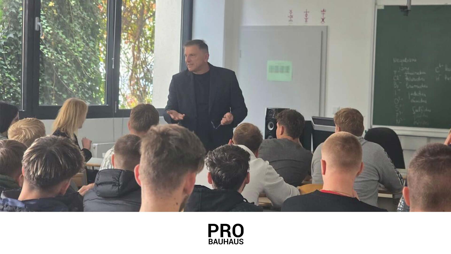 Featured image for “Delavnice v Mariboru: GBC Slovenija spodbuja trajnostno gradnjo med mladimi”